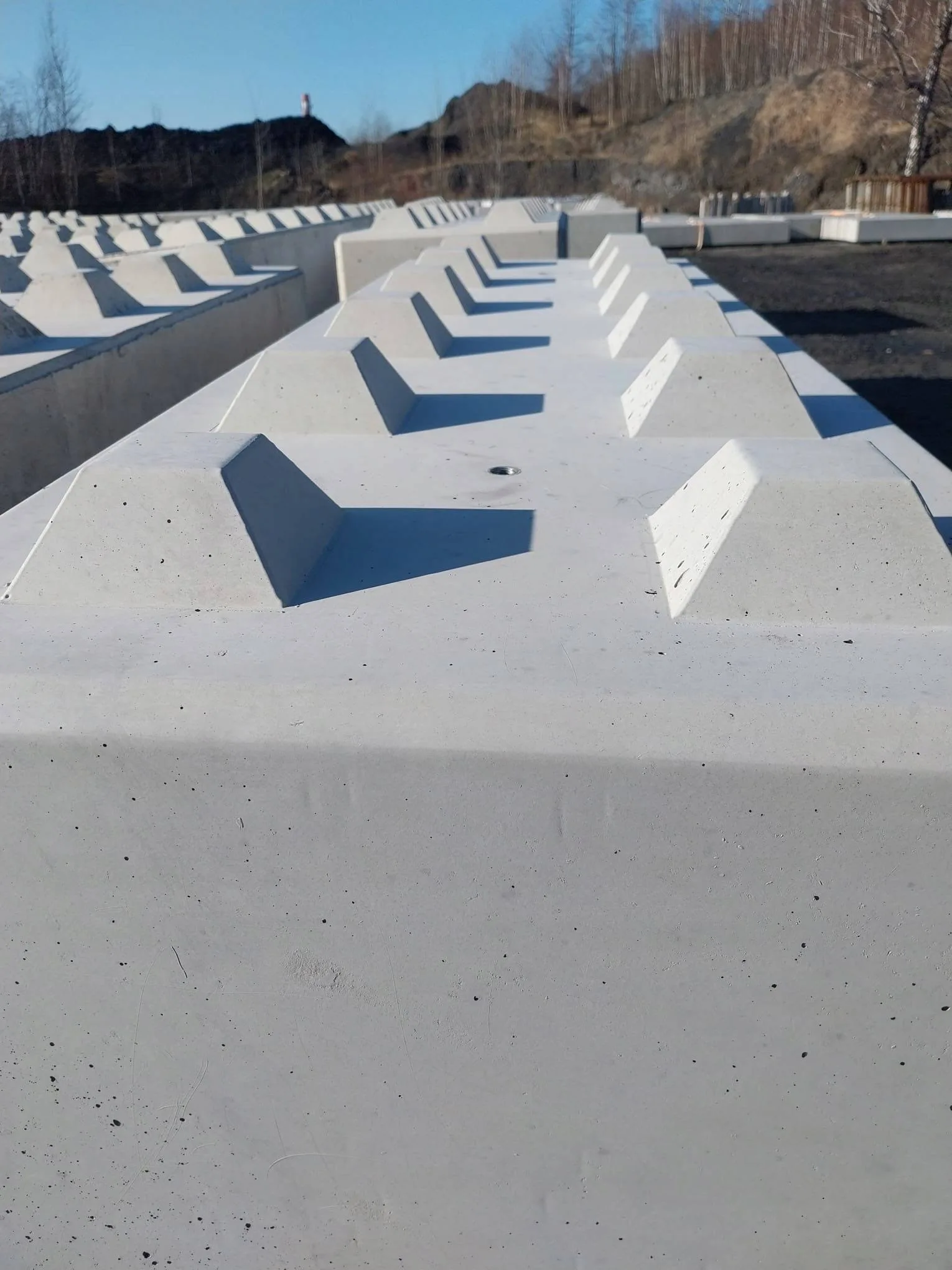 Blok Betonowy, mur oporowy, ściana z bloczka jak "lego" 180x60x60 Boxy