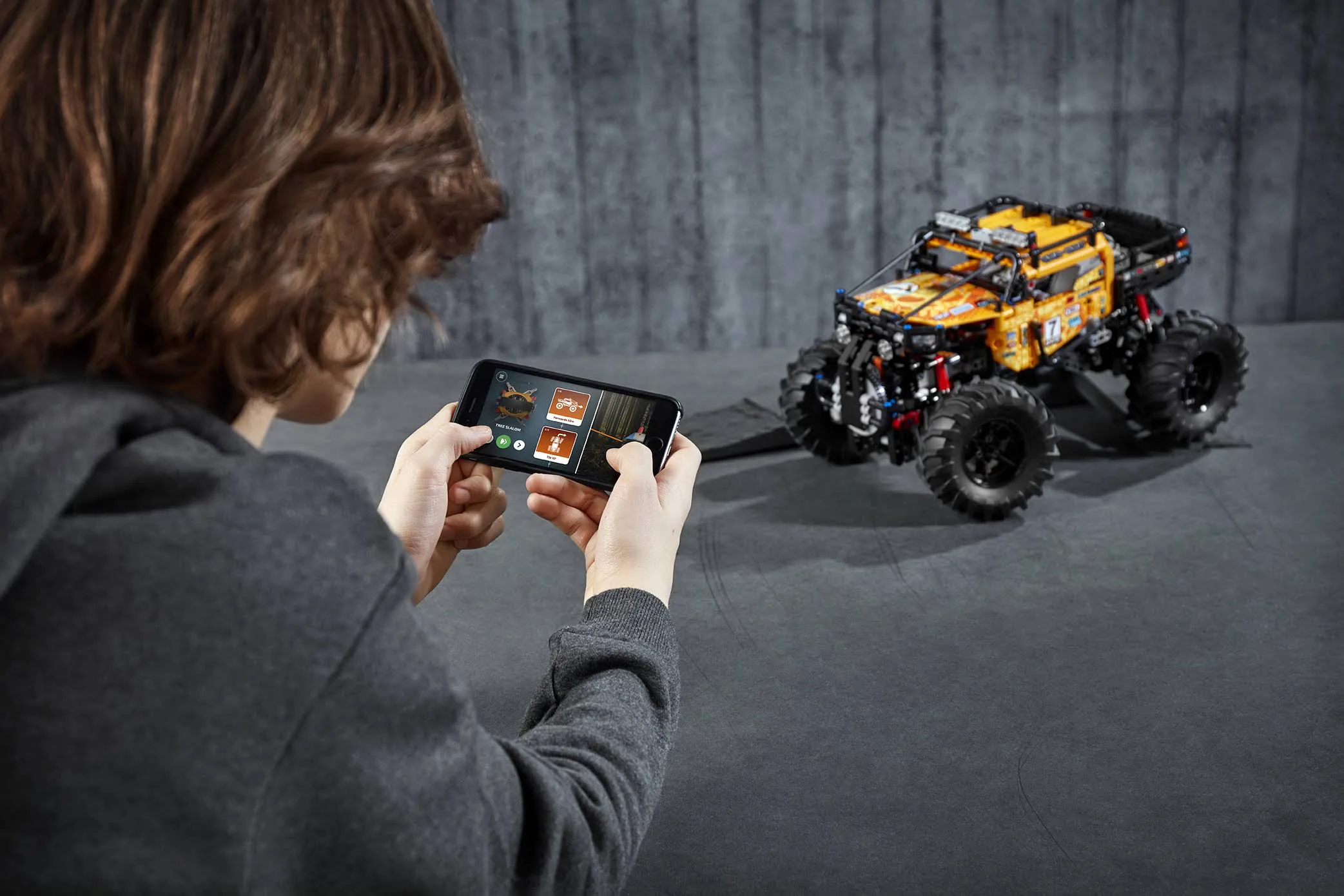 LEGO 42099 Technic Zdalnie sterowany pojazd terenowy