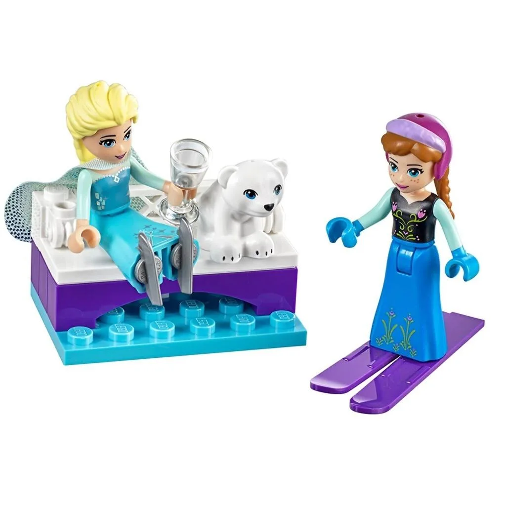 LEGO Juniors 10736 - Plac zabaw Anny i Elsy z Krainy Lodu