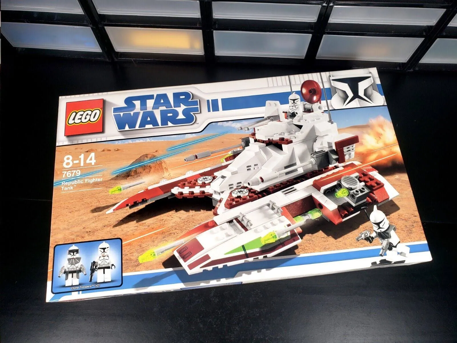 LEGO Star Wars: Czołg myśliwski Republiki (7679)