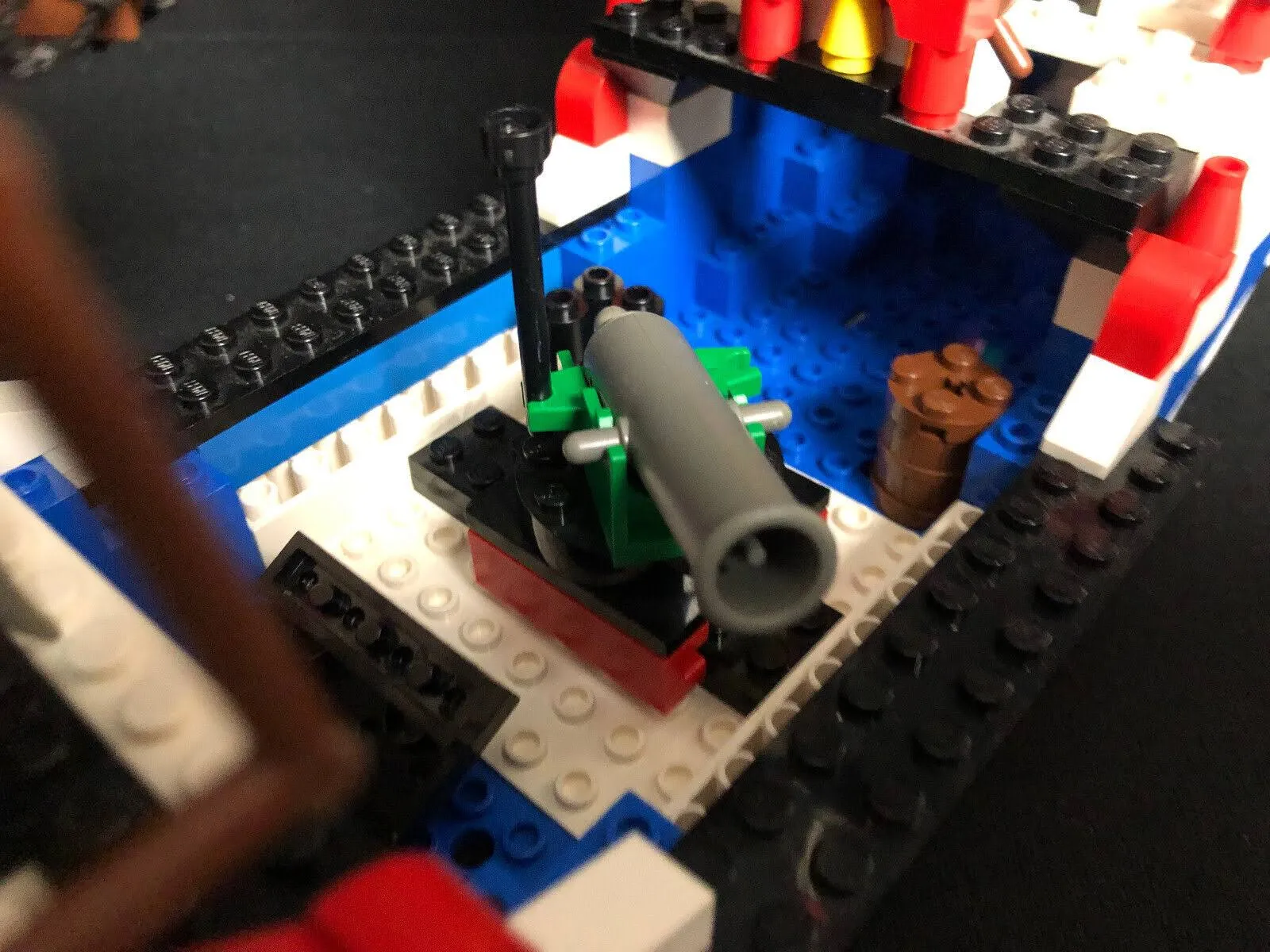 Lego 6280 Piraci I Imperial Armada Armada Flagowy Statek Piracki