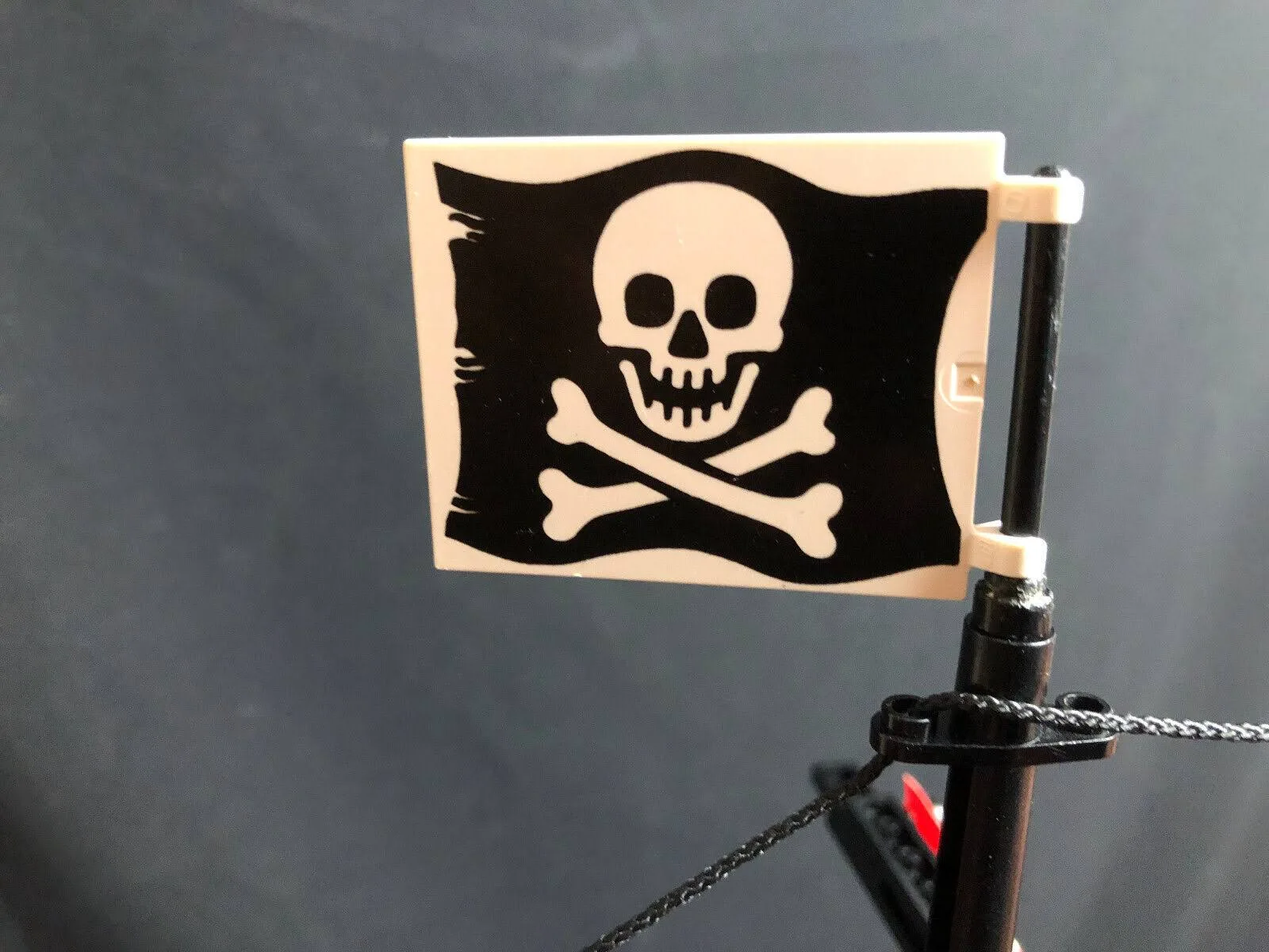 Lego 6285 Piraci I Black Seas Barracuda (dark Shark) Statek Piracki Z