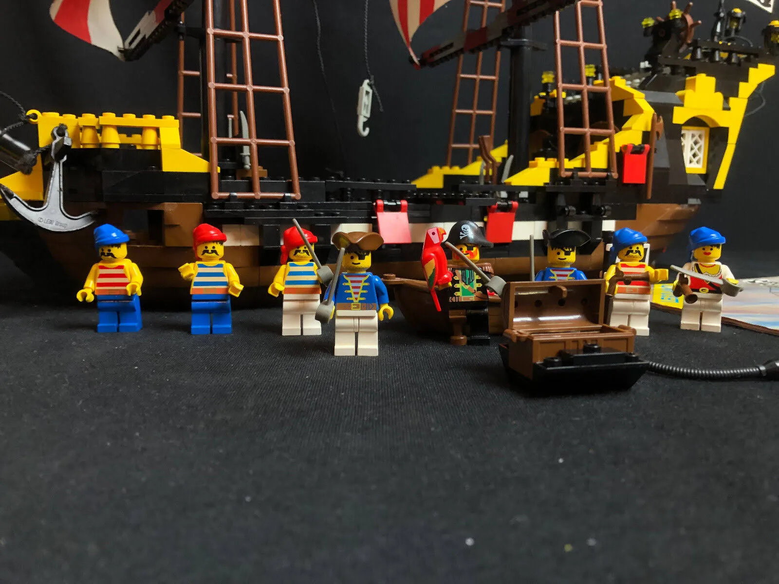 Lego 6285 Piraci I Black Seas Barracuda (dark Shark) Statek Piracki Z