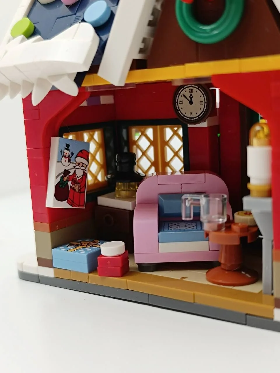 Domek Świętego Mikołaja Boże Narodzenie klocki prezenty