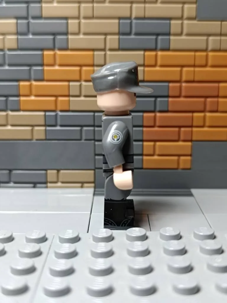 Minifigurka Oficer Niemiecki WW2 wojsko klocki LEPIN Army no.0068