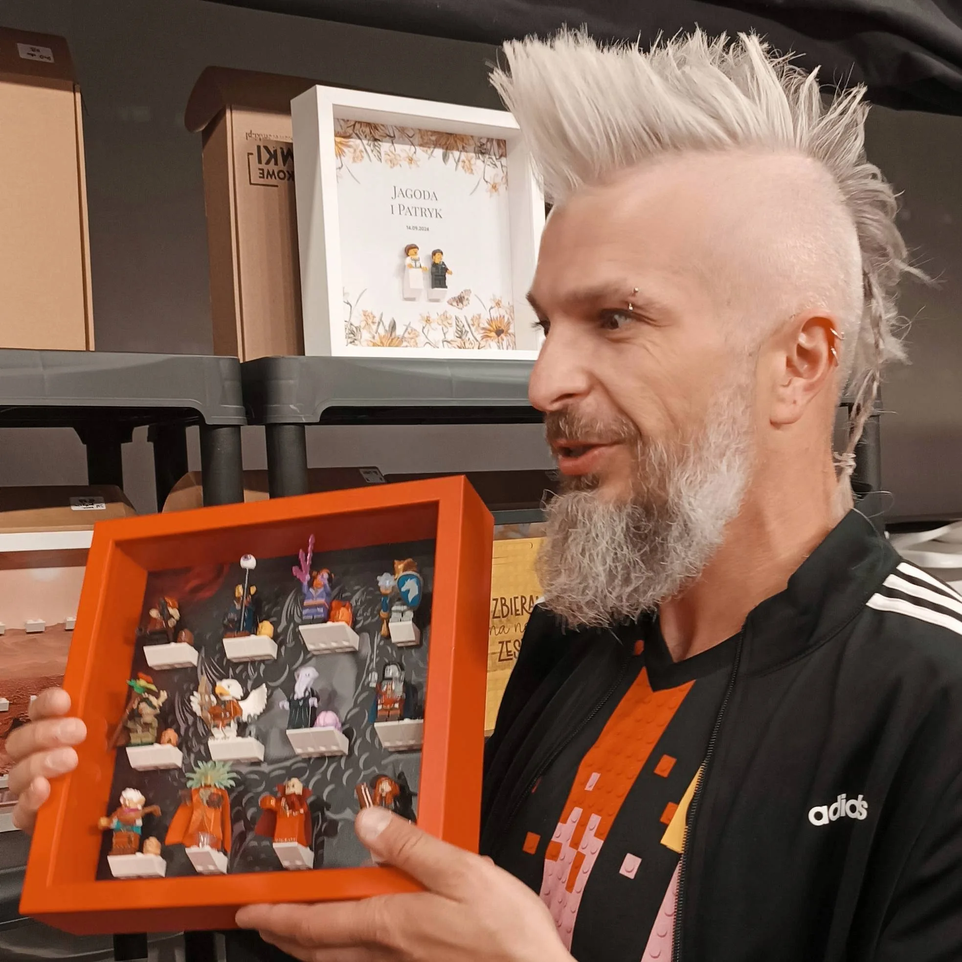 Ramka Do Lego Minifigures 71047 Seria Dungeons & Dragons 27CM