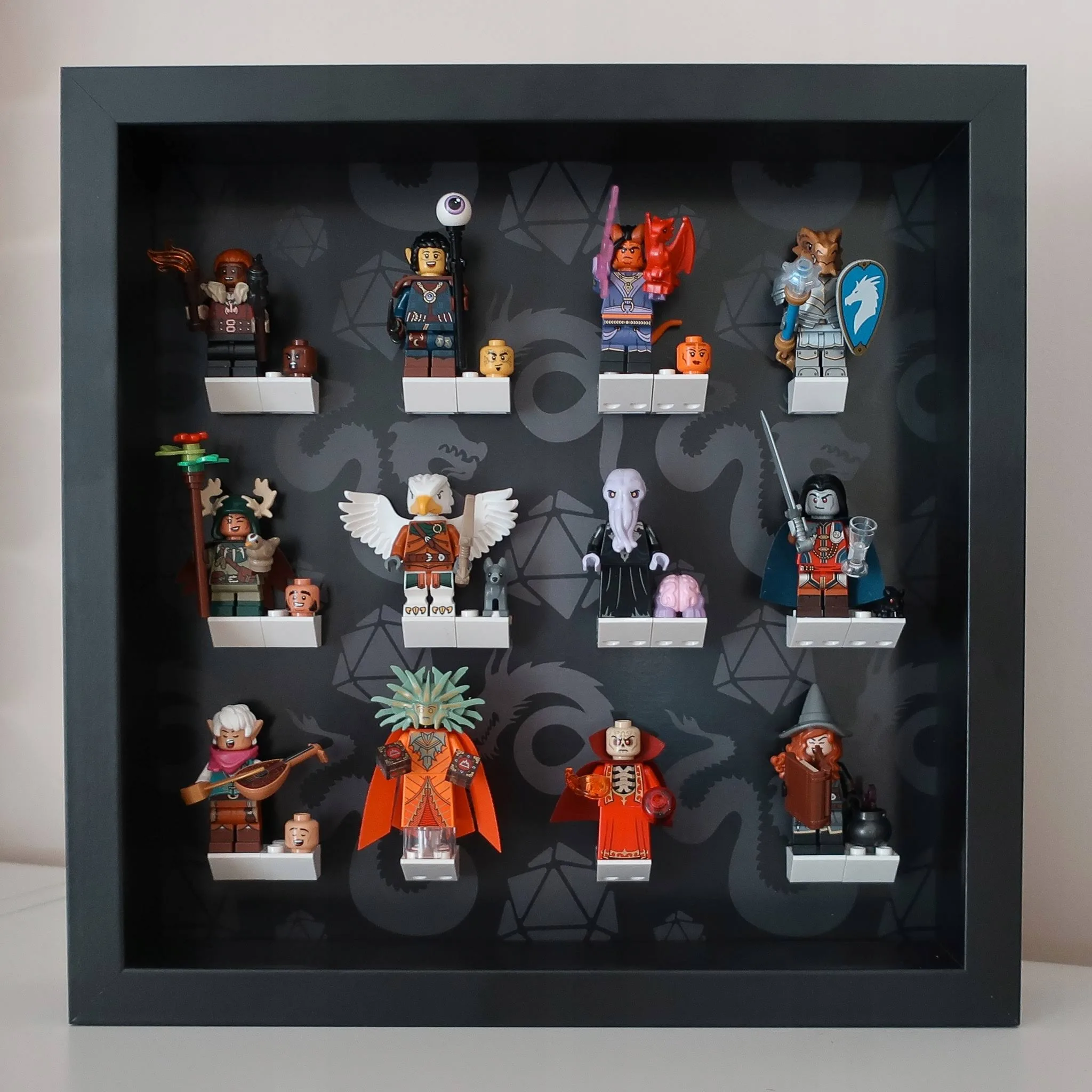 Ramka Do Lego Minifigures 71047 Seria Dungeons & Dragons 27CM